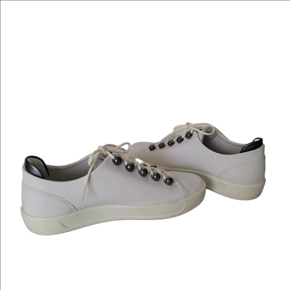 Ecco White and Black Women's Sneakers - Picture 11 of 11